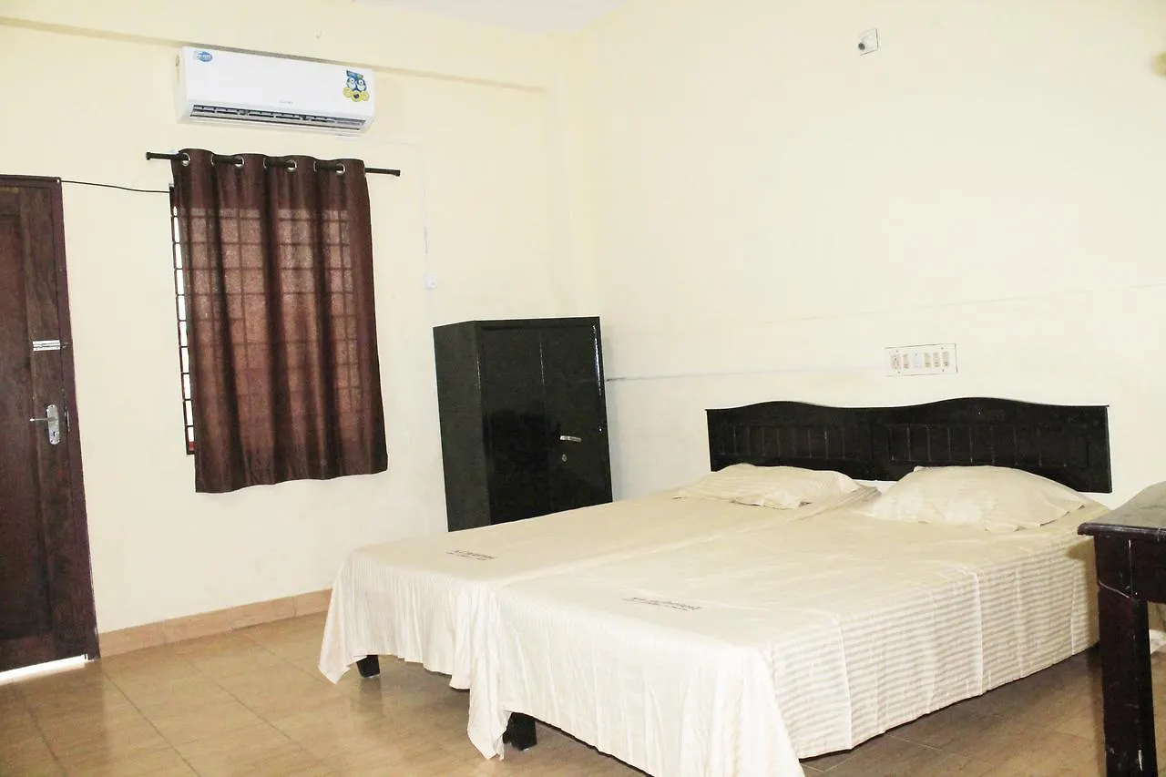 Mm Tourist Home Mangalapadi 2*,